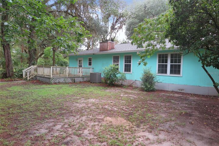 Property Photo: 11519 SE 225th Drive FL 32640