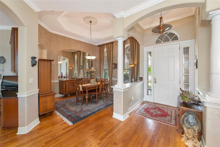 Property Photo: 10412 Winding Stream Way FL 34212