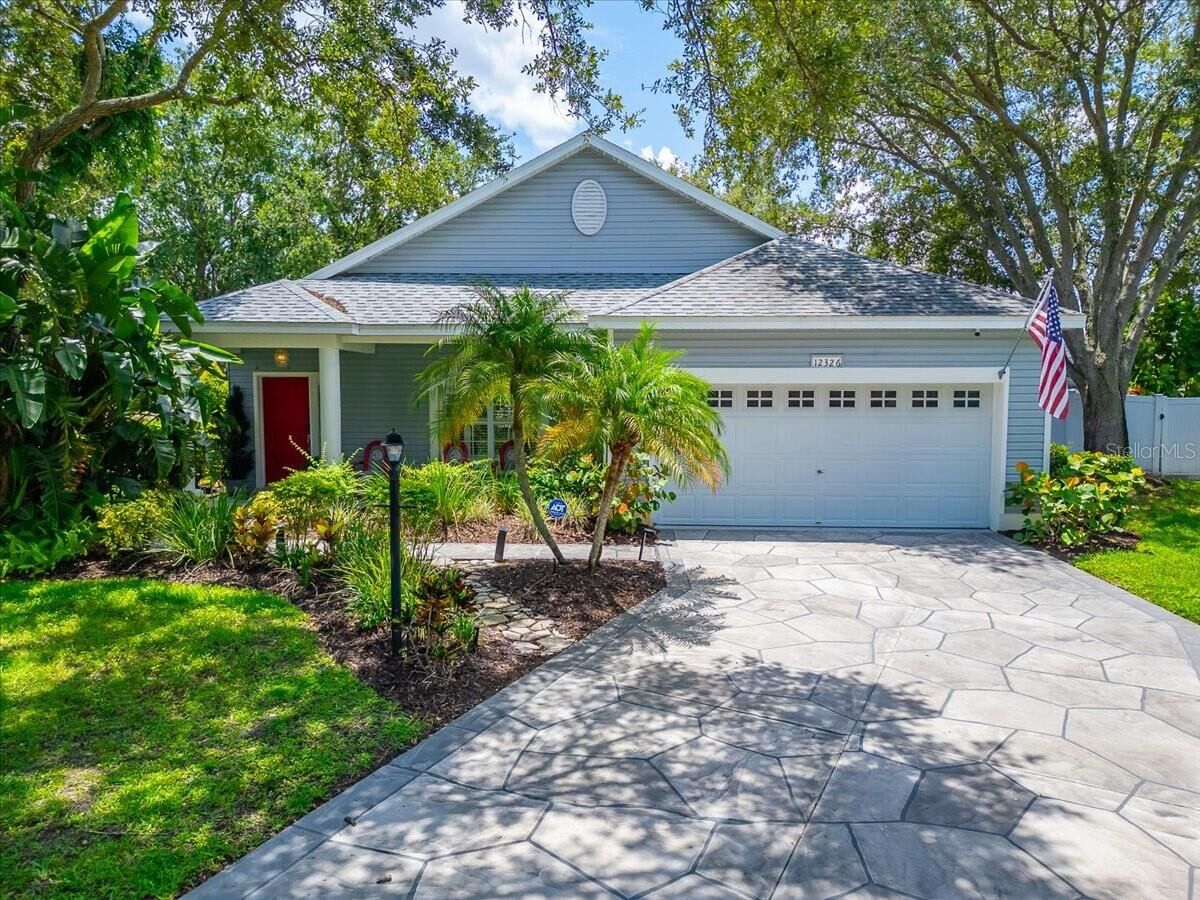 Property Photo:  12326 Winding Woods Way  FL 34202 
