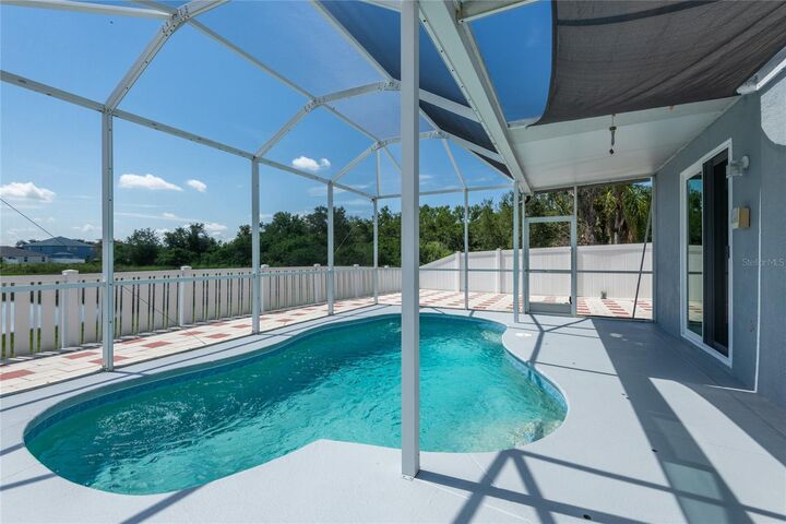 Property Photo: 10907 Golden Silence Drive FL 33579