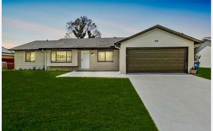 Property Photo: 940 Forest Street NE FL 32907