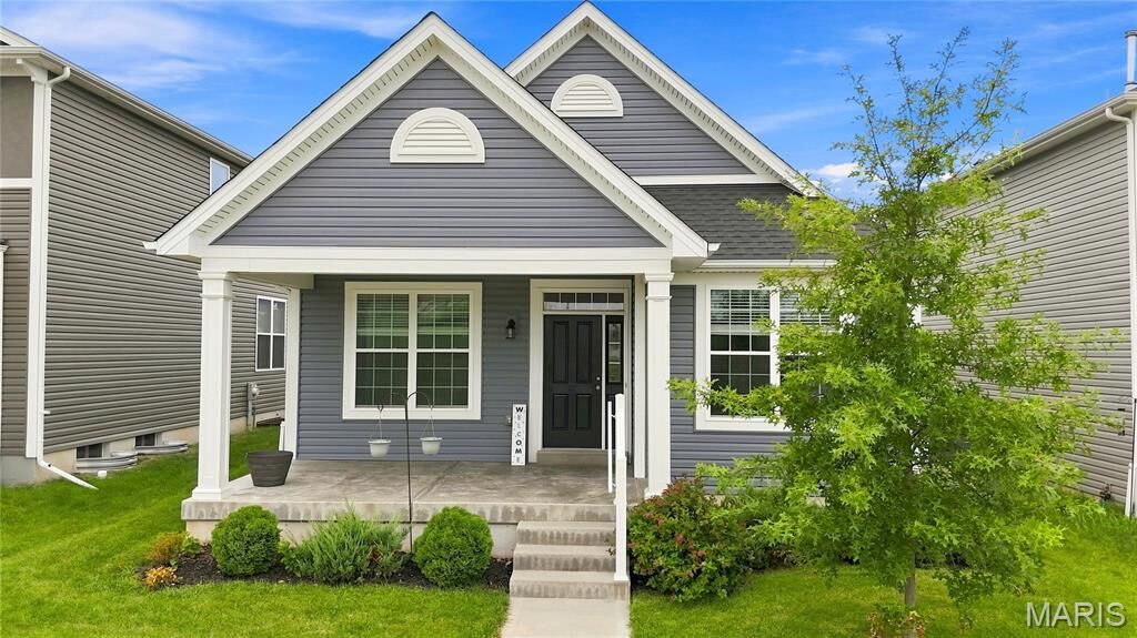 Property Photo:  714 Alban Alley  MO 63368 