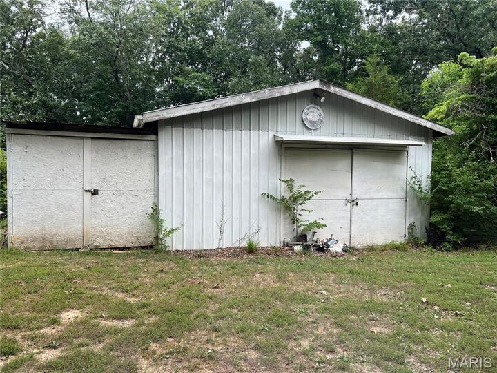 Property Photo:  2040 US Highway 61  MO 63028 