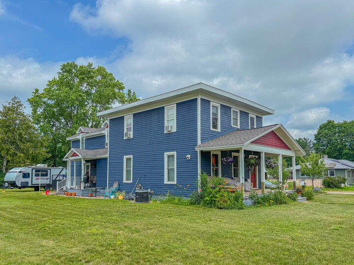 Property Photo: 326 W Bridge Street MI 49307