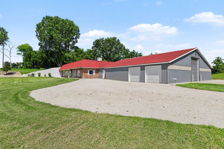 Property Photo:  57 N Mason  MI 49096 