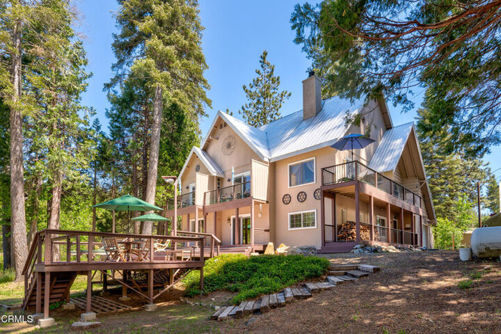 Property Photo: 1221 Highway 41 CA 93623