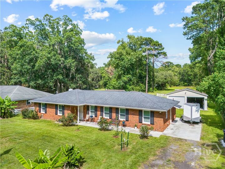 Property Photo: 5528 Garrard Avenue GA 31405
