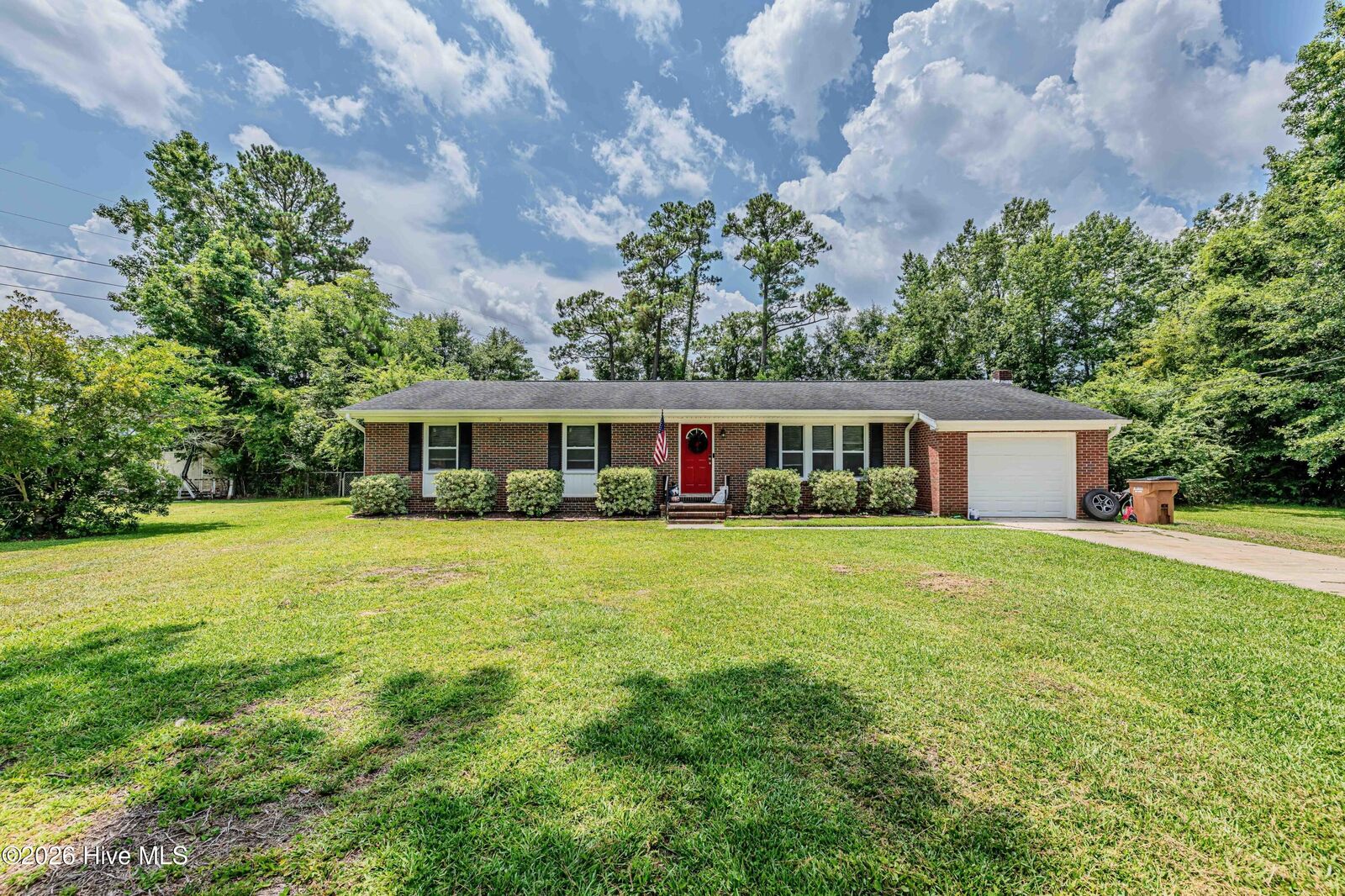Property Photo: 32 Chapman Court NC 28540