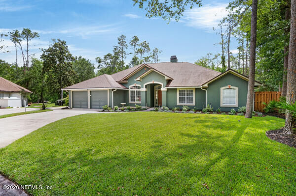 Property Photo: 1703 Hunters Ridge Road FL 32003