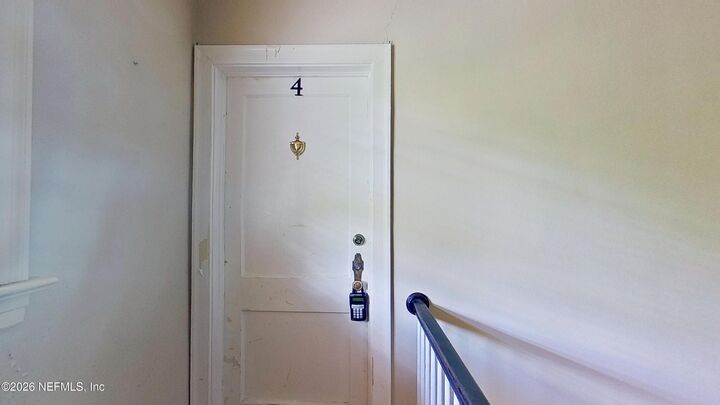 Property Photo:  3102 Riverside Avenue 4  FL 32205 