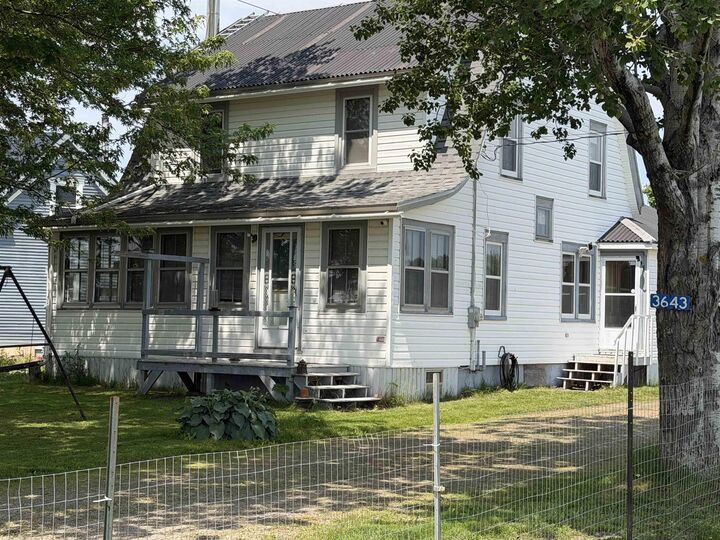3643 Highway 209 — photo 1
