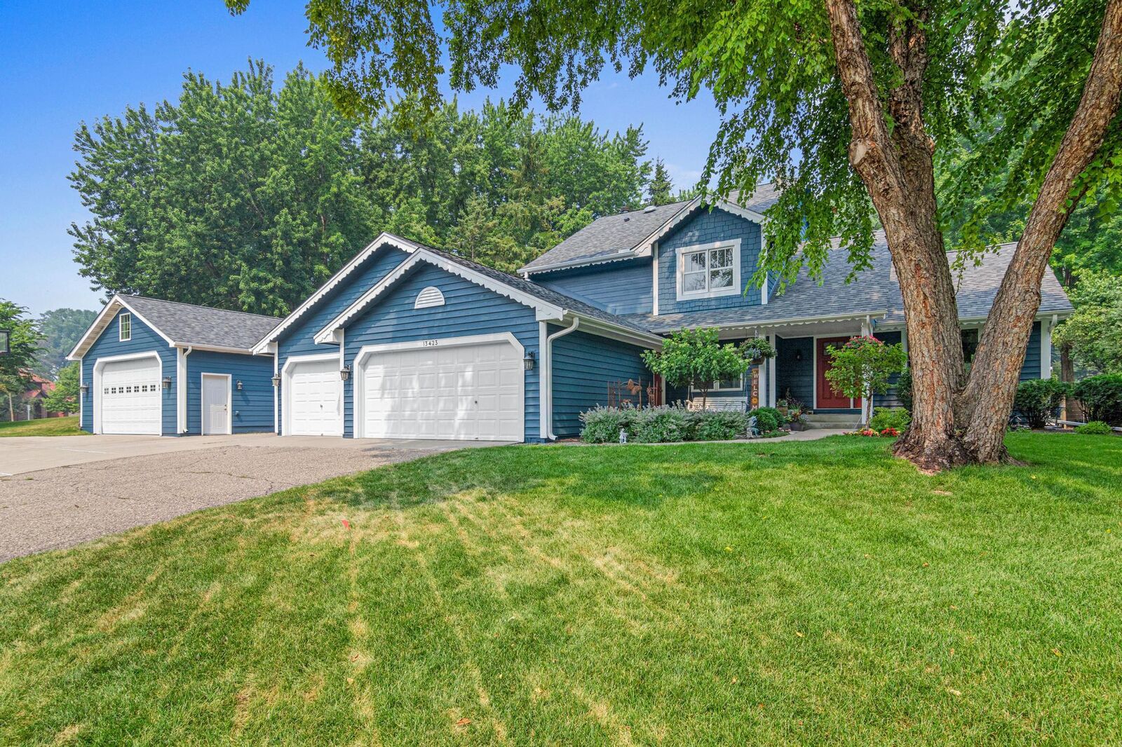 Property Photo: 13423 Dominica Way MN 55124