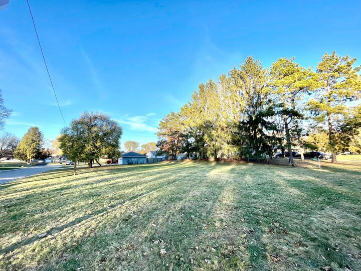 Property Photo:  3970 Lakewood Avenue  MN 55110 