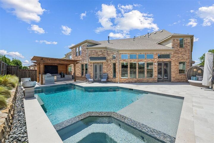 Property Photo:  2120 Hidalgo Lane  TX 75034 