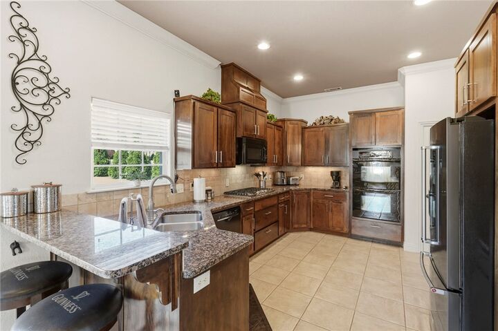 Property Photo:  1407 NW 3rd Street  AR 72712 