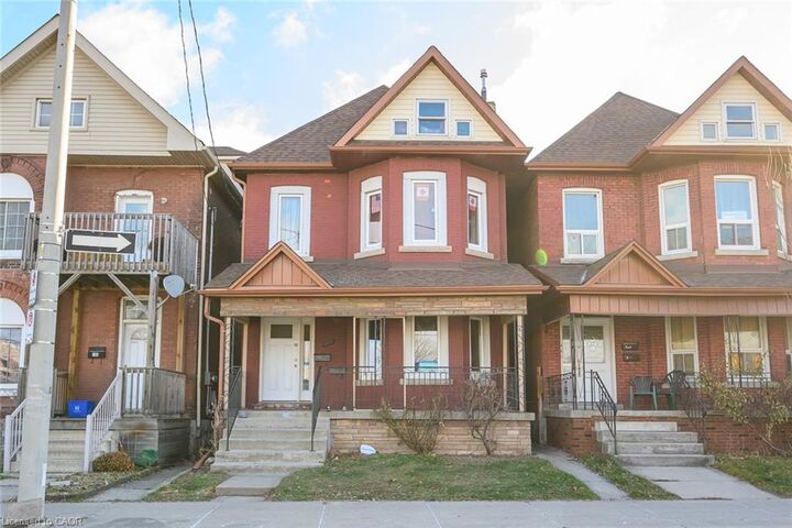 Property Photo:  188 Wellington Street N Main  ON L8L 5A5 