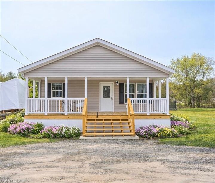 1085 Concession 10 Road W Lot 126/X — photo 1