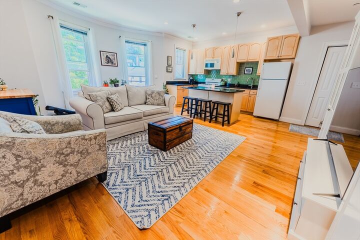 Property Photo:  146 Clifton Street 6  MA 02148 