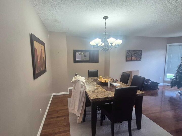 Property Photo:  127 Hampstead Circle NW  AB T3A 5P3 