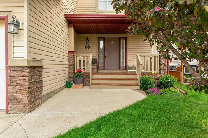 Property Photo: 105 West Creek Pond AB T1X 1H4