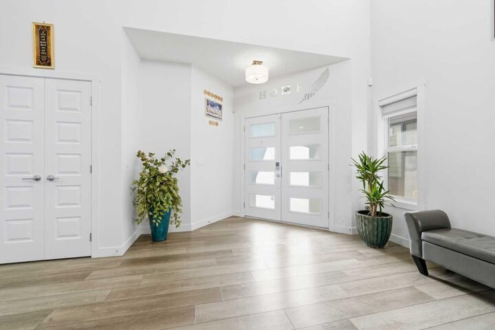Property Photo:  109 Homestead Crescent NE  AB T3J 2K8 