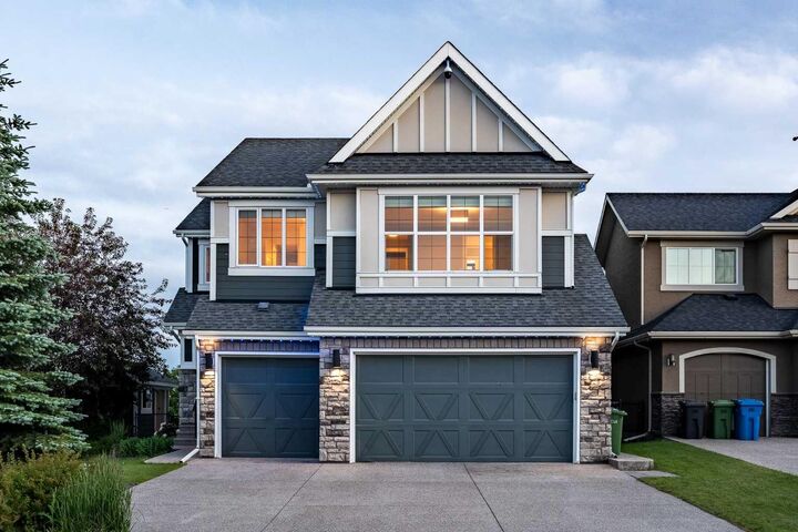 Property Photo: 201 Stonemere Bay AB T1X 0S1