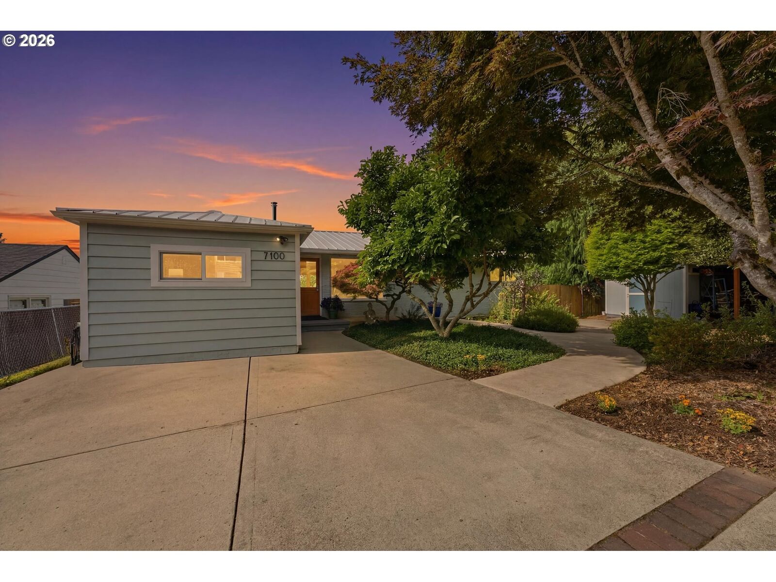 Property Photo: 7100 SE Harrison Ct OR 97215