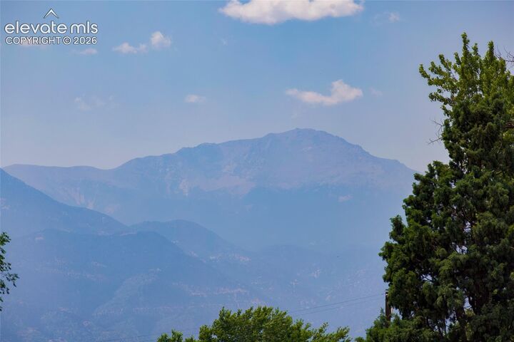 Property Photo:  2207 N Union Boulevard  CO 80909 
