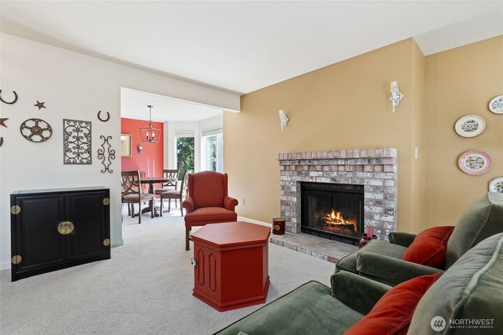 Property Photo: 2114 Camas Avenue NE WA 98056