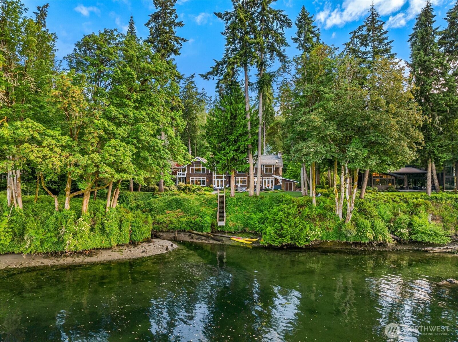 Property Photo: 10374 Country Club Road WA 98110