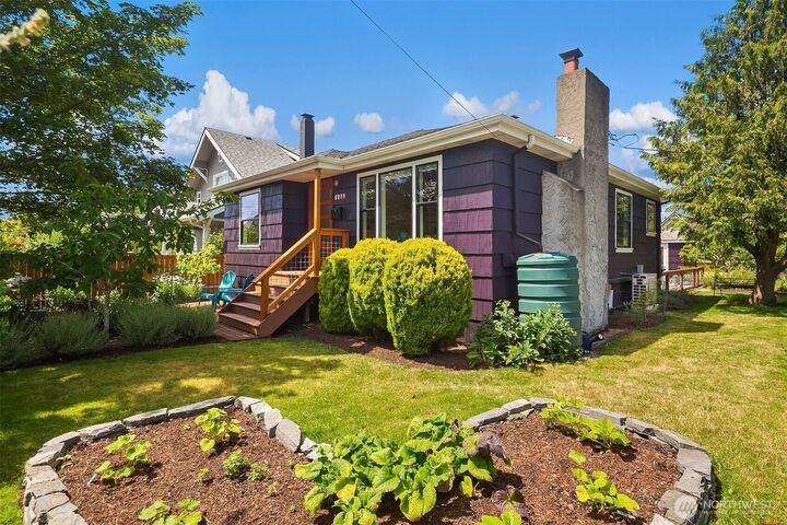 Property Photo: 4858 S Orcas Street WA 98118
