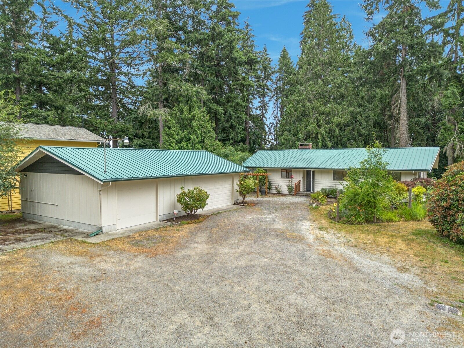 Property Photo: 4270 Fir Drive NE WA 98310