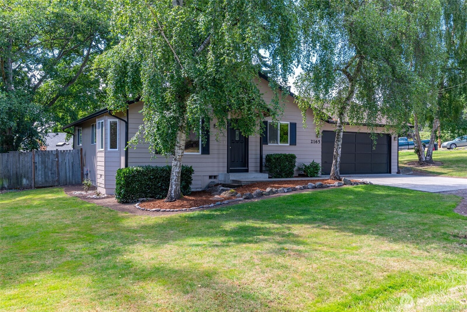Property Photo:  2165  Norman Drive  WA 98277 
