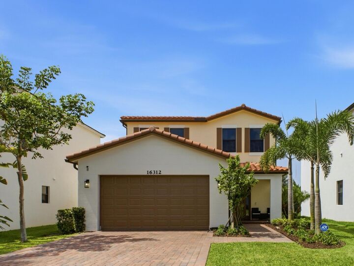Property Photo:  16312 Sandy Shore Drive  FL 33470 
