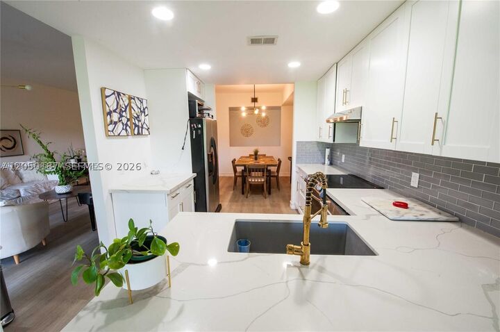 Property Photo:  16301 Malibu Dr 79  FL 33326 