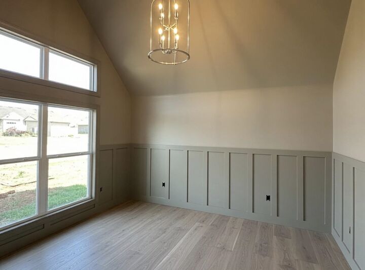 Property Photo: 122 McCallen Rd AL 35661
