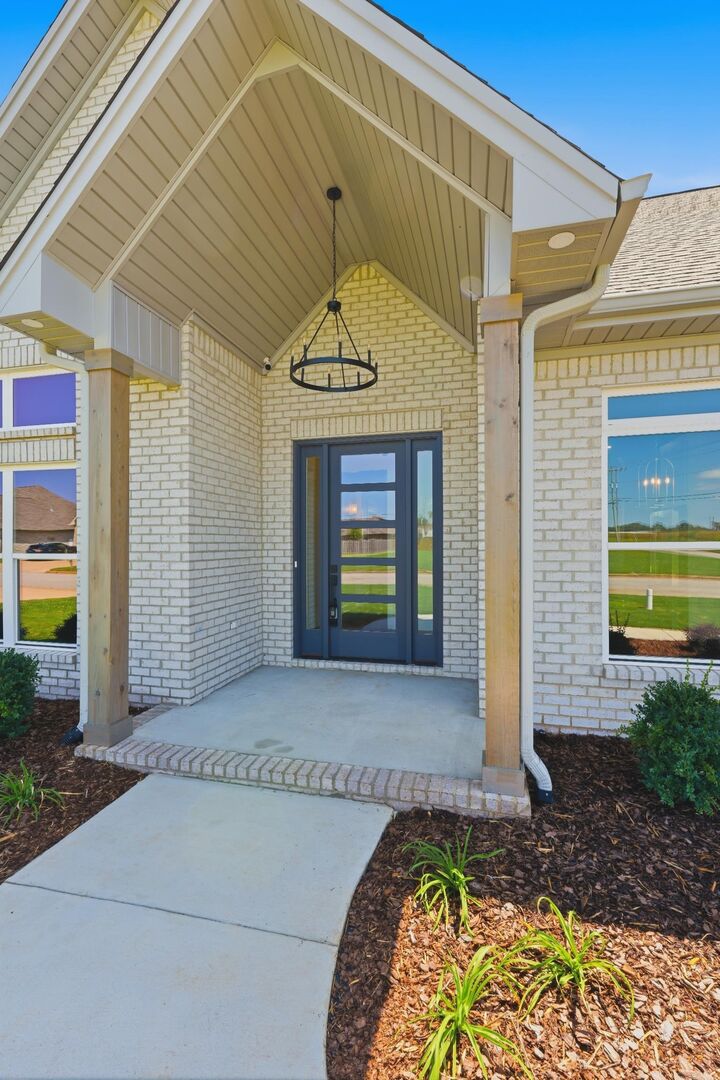 Property Photo:  122 McCallen Rd  AL 35661 
