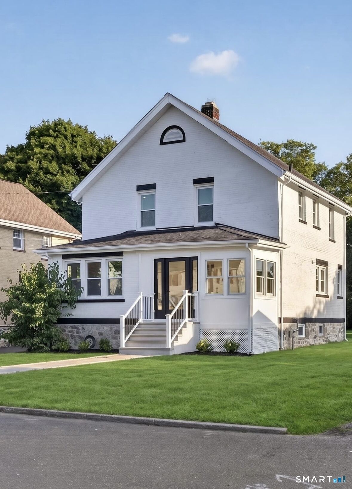Property Photo:  11 Hendrie Court  CT 06902 