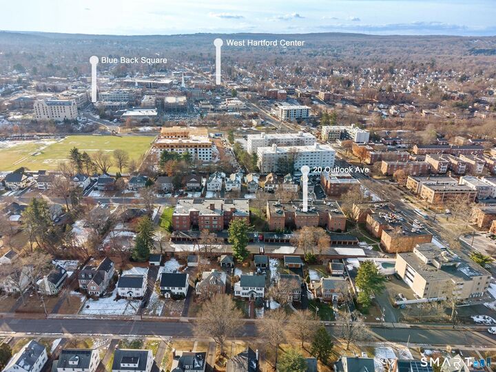 Property Photo: 20 Outlook Avenue 203 CT 06119