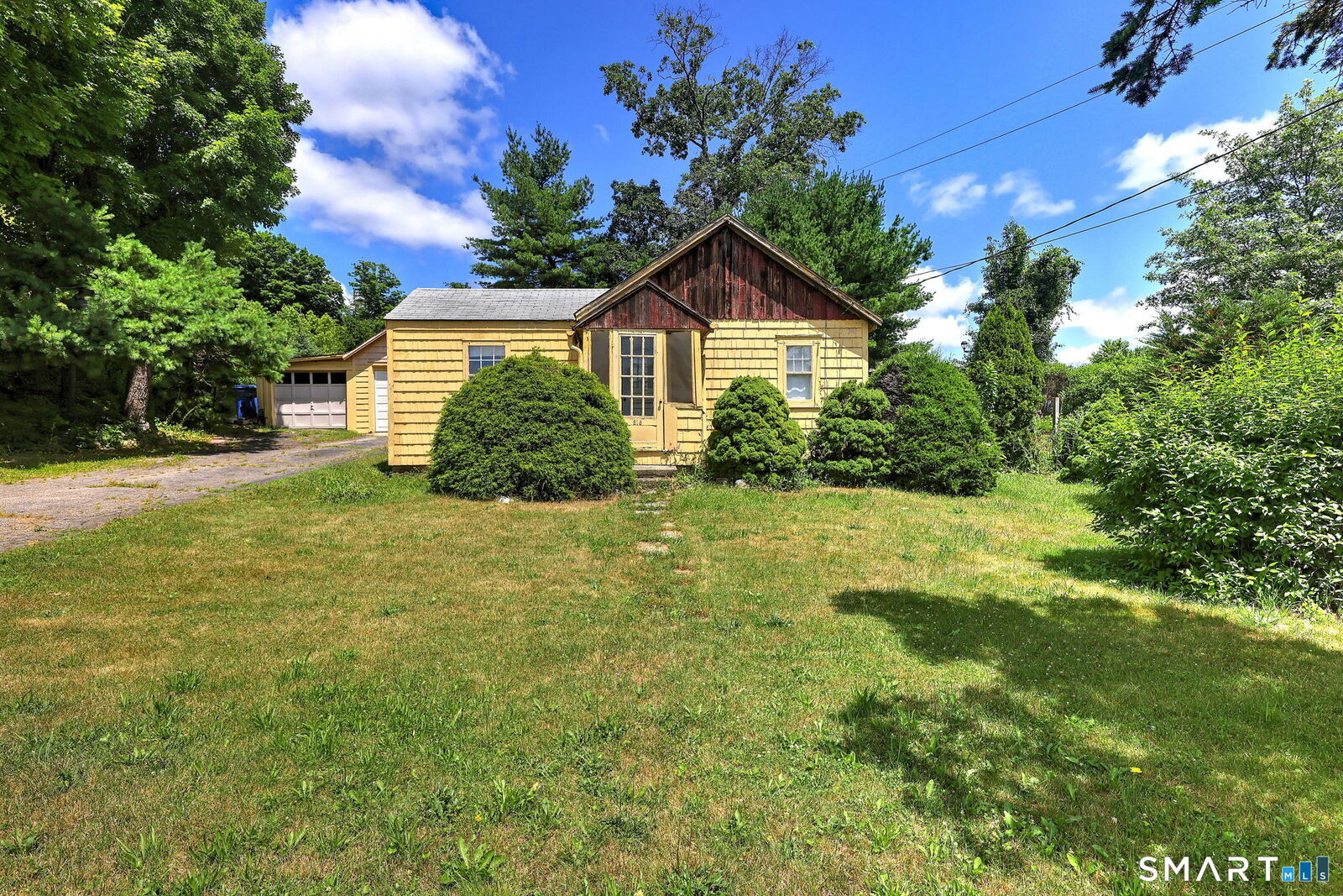 Property Photo: 216 Cross Hill Road CT 06468