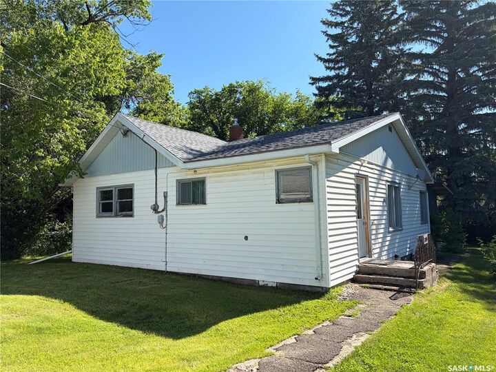Photo de la propriété: 305 1st Street NW SK S0A 4J0