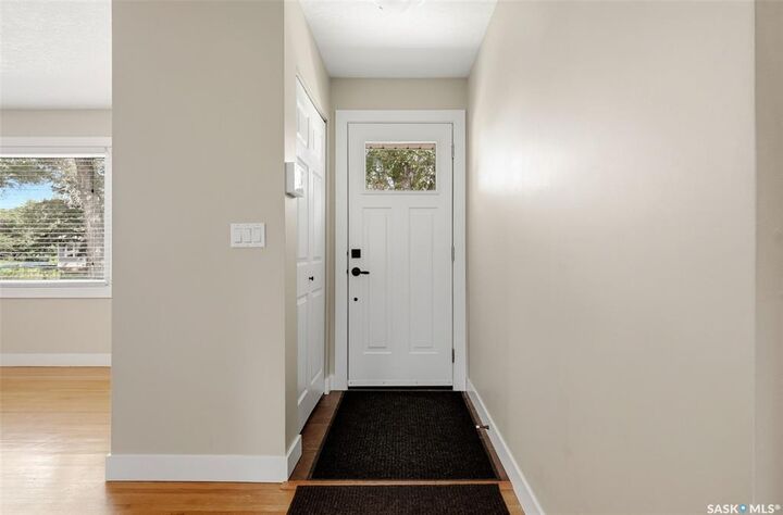Property Photo:  233 Orchard Crescent  SK S4S 5B9 