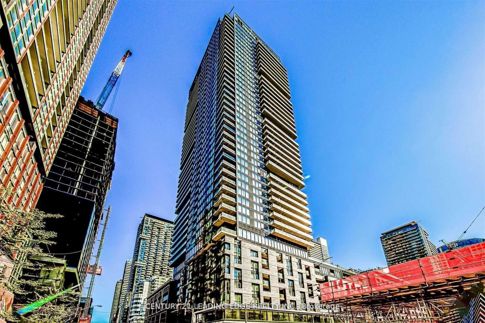 Property Photo:  115 Blue Jays Way 3812  ON M5V 0N4 