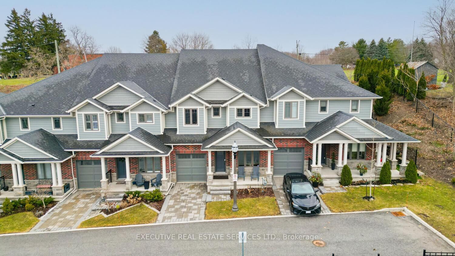 Property Photo: 2848 King Street 11 ON L0R 1S0