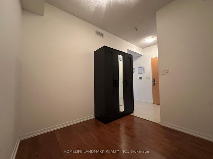 Property Photo:  65 Bremner Boulevard 2701  ON M5J 0A7 