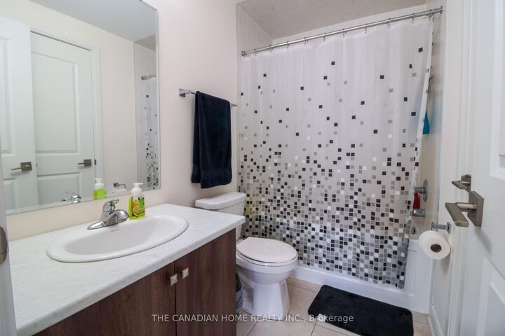 Property Photo: 433 Veterans Drive ON L7A 4Z1