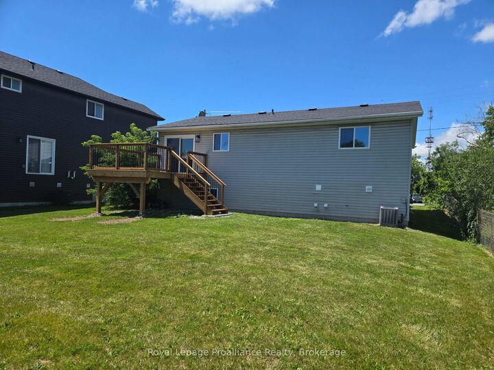 Property Photo:  44 Cannifton Road N  ON K8N 4T8 