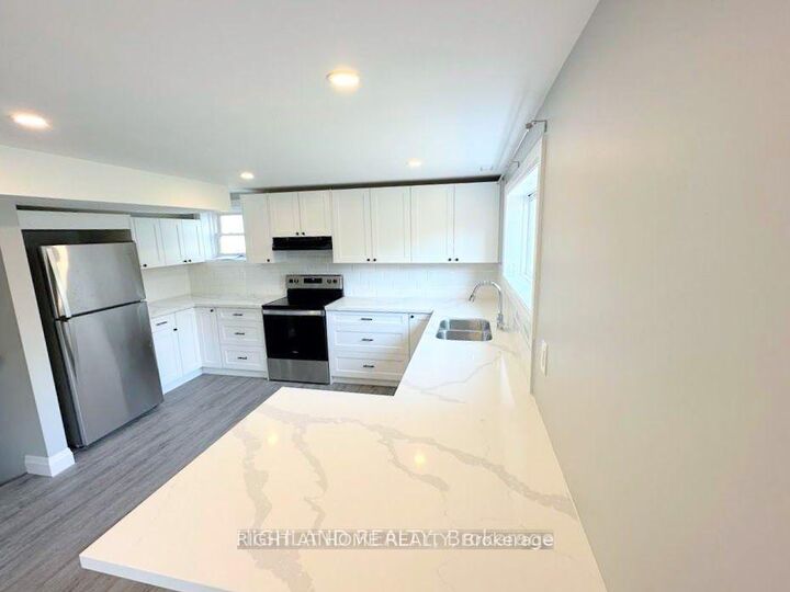 Property Photo:  12 Croydon Drive Lower Unit  ON L2M 1J2 