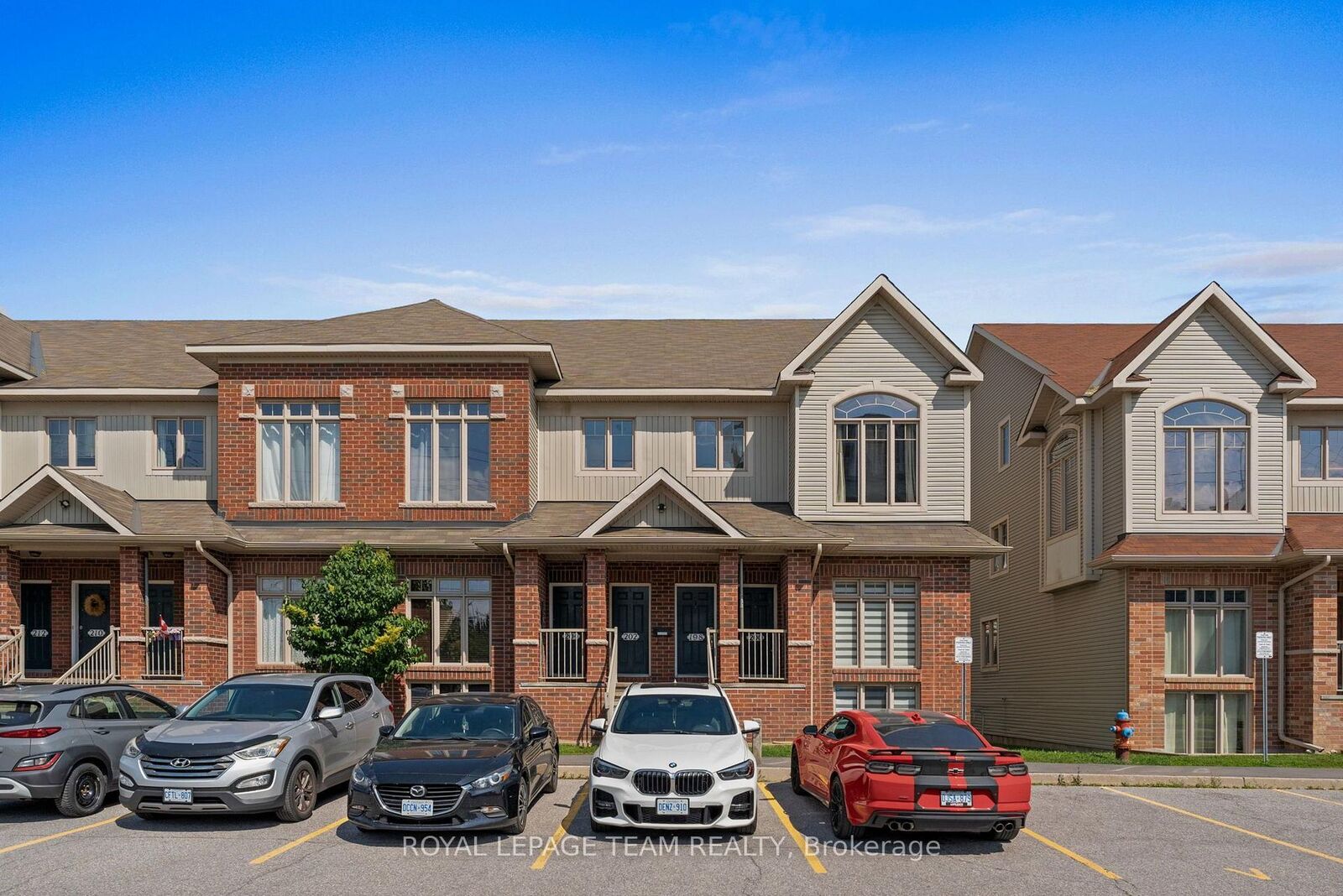 Property Photo: 200 Keltie Private ON K2J 0A2