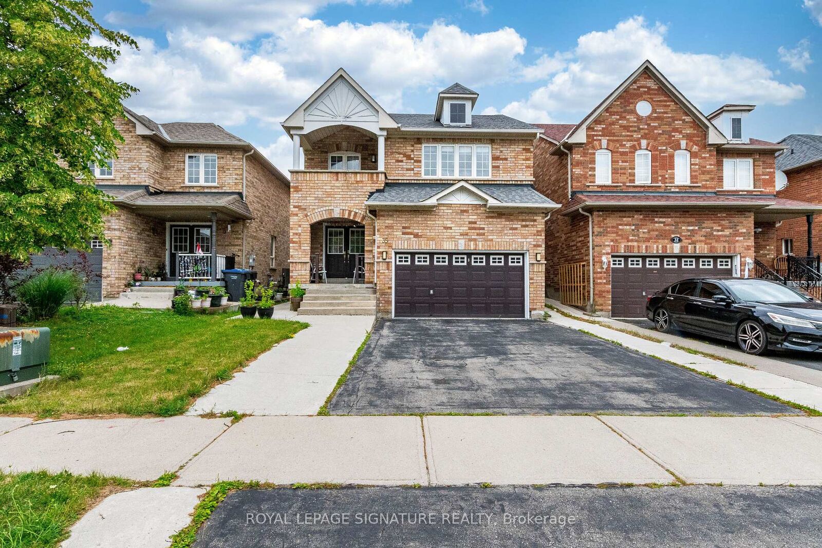 Property Photo:  35 Whitehouse Crescent  ON L6P 1M2 